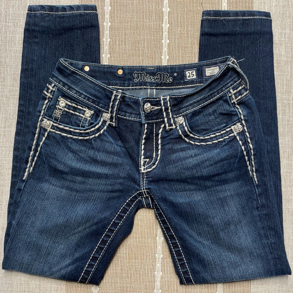 EUC Miss Me Jeans Sz 25